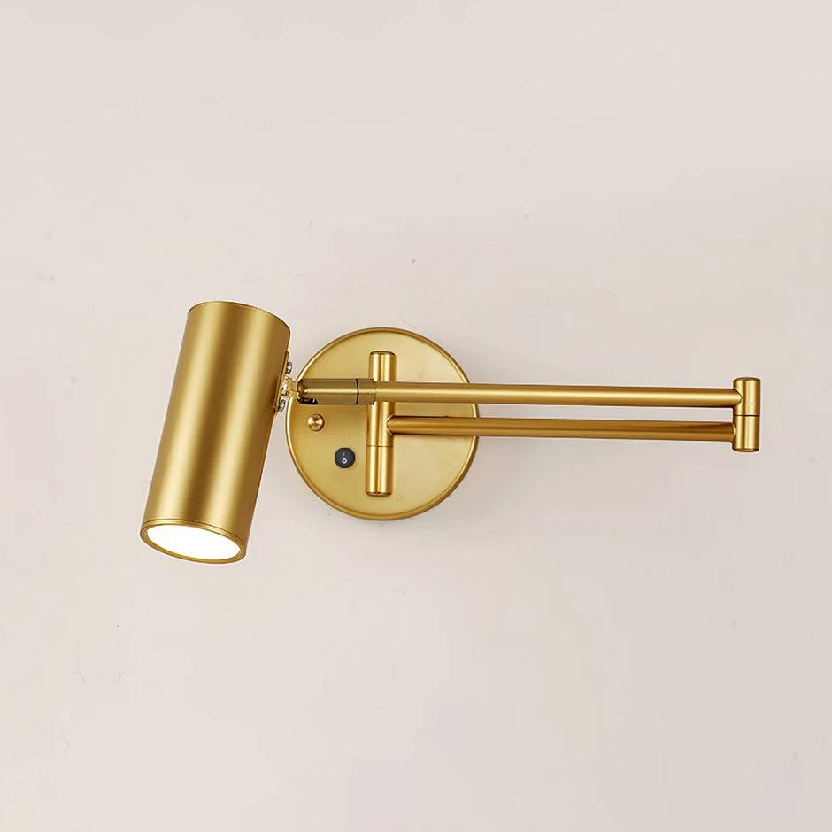 FlexiLight – Justerbar Vägglampa för Moderna Interiörer - Guld och varmt ljus / L 12.6″ x H 4.7″ (Väggströmbrytare)