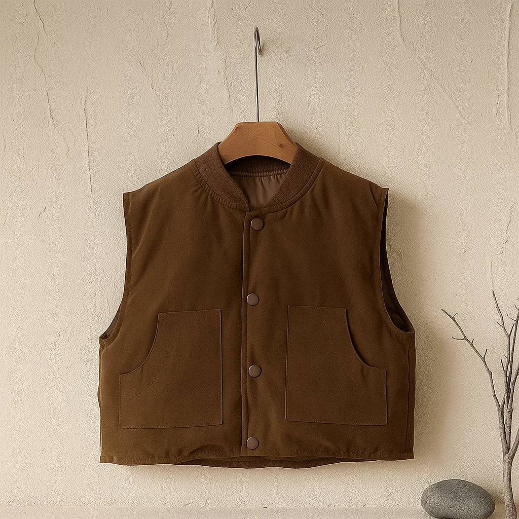 FleeceWear – Bekväm och modern – Bodywarmer Kaffe / 100 (3 år) | Pedagogiska Träleksaker
