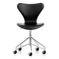 Fritz Hansen - Sjuan 3117 Helklädd Läder Essential Black - Kontorsstolar - Arne Jacobsen - Svart