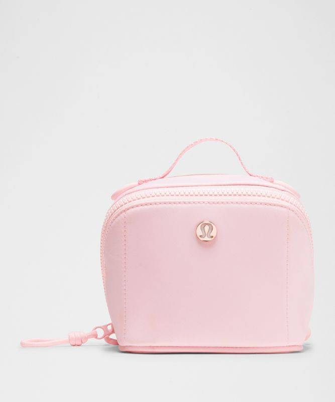 lululemon – Kleiner Kulturbeutel mit komplett aufklappbarem Hauptfach – Gold - Pink Pearl/Rose Gold - One Size