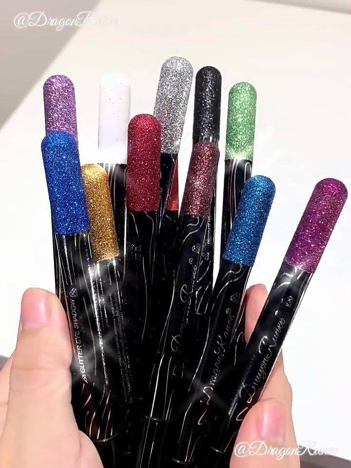 Ögonskuggsstift Ögonskuggsstift Långvarigt skimmer Glitter Ögonskugga Krita Pigmentering Smink Ögonskugga Penna Gelpenna för Kvinnor