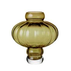 Louise Roe Balloon vase - 08 - olive