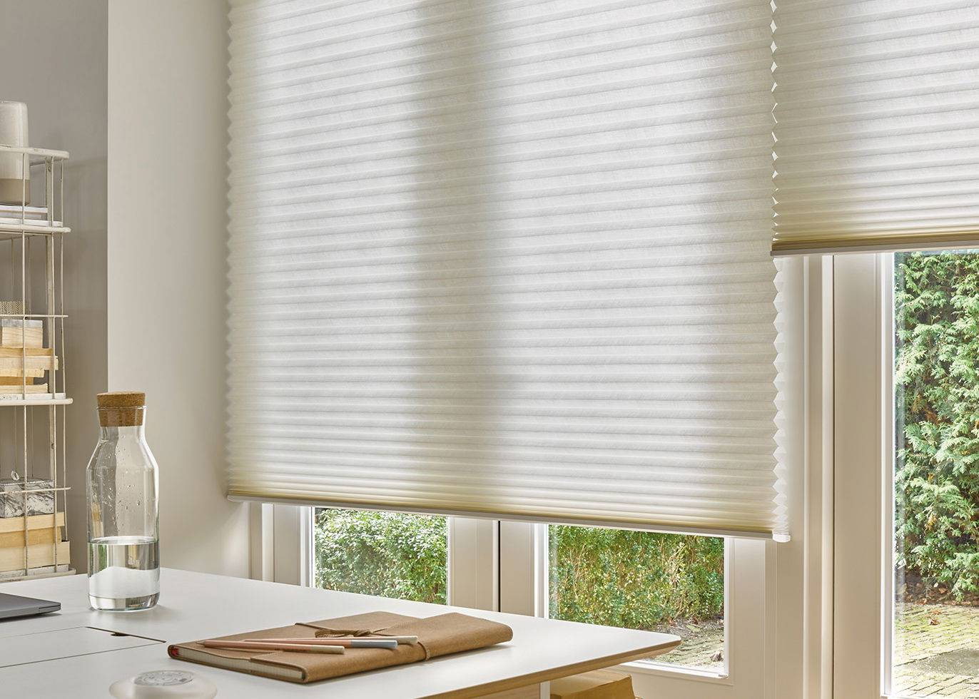 Luxaflex PowerView® elektrisk Duette® plisségardin