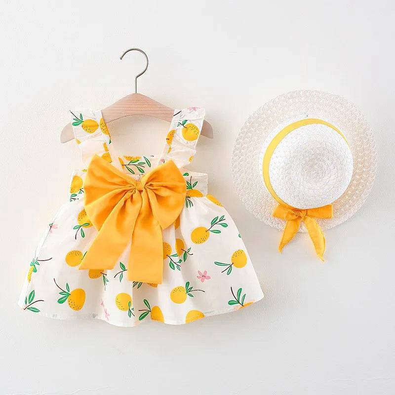 Mini Fashion™ – Sött och somrigt – Fruktklänning (inkluderar GRATIS stråhatt) Gul / 80 (12-18 månader) | Pedagogiska Träleksaker