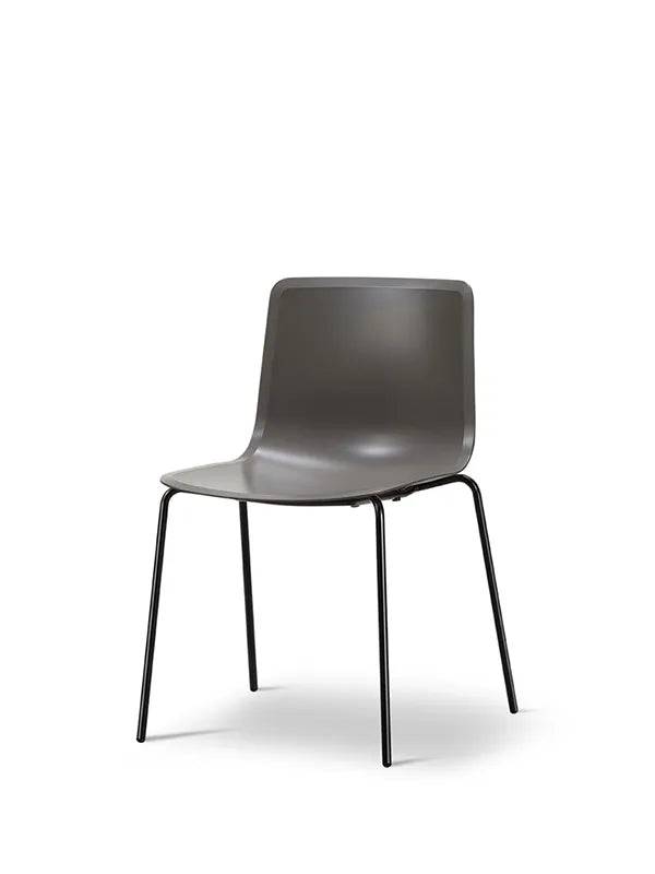 Pato Stol fra Fredericia Furniture Quartz grey / Sort - Jacobsen Plus