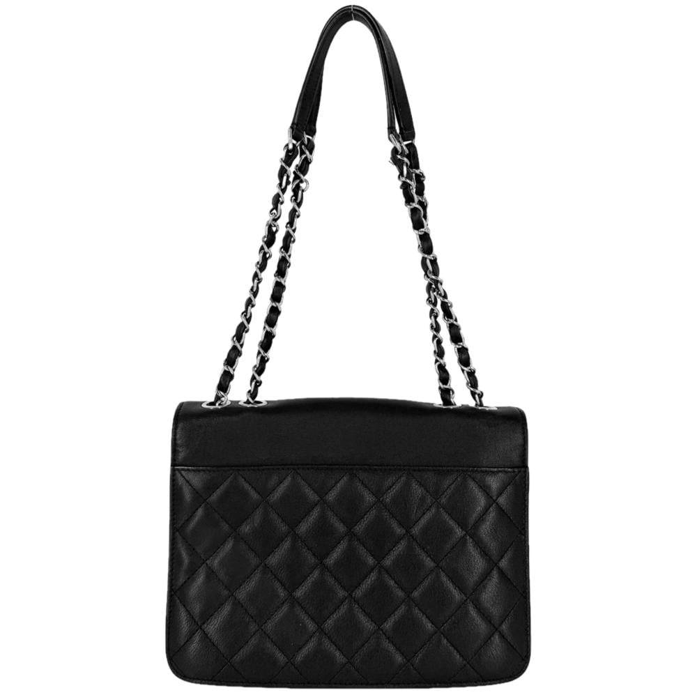 Chanel Vintage Chanel Shoulder Bag L 16cm x W 25cm x D 6cm - Skuldertasker hos Magasin