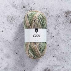 Järbo Mellanraggi 100g 28387 Nordic Greige Indhold: 75% Superwash uld, 25% Polyamid Vægt/længde: 100 g = ca. 260 meter Anbefalede pinde: 3.00 - 4.00 mm Strikkefasthed: 10 x 10 cm = 21-25 m x 28-33 p Maskinvask max 40°C / Tørres fladt.