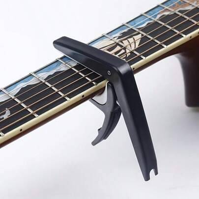 Capo, Modern tvåtons capo, Lämplig för bas, Elgitarr, Akustisk gitarr, Ukulele, Futuristisk, Gitarr, Capo, Gitarrcapo, Gitarr, Musik, Klämma, Gitarrac (Gitarr universal,Vitt klämma)