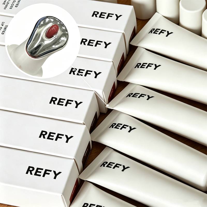 REFY Transparent Moisturizing Lip Gloss with Hyaluronic Acid Nonstick Smooths Lips Nourishing Hydrating Clear Lip Care Makeup