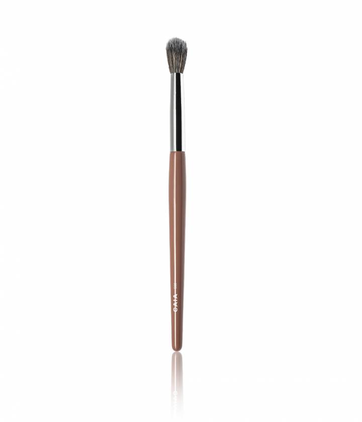 CAIA Precision Crease Brush 06 Øjenskyggebørst | Makeup fra CAIA Cosmetics.