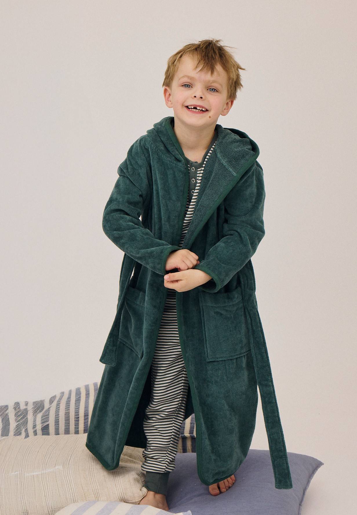 Magasin Maga 1G Str 1011 år / 140146 cm Balsam Green Morgenkåber Bomuld.