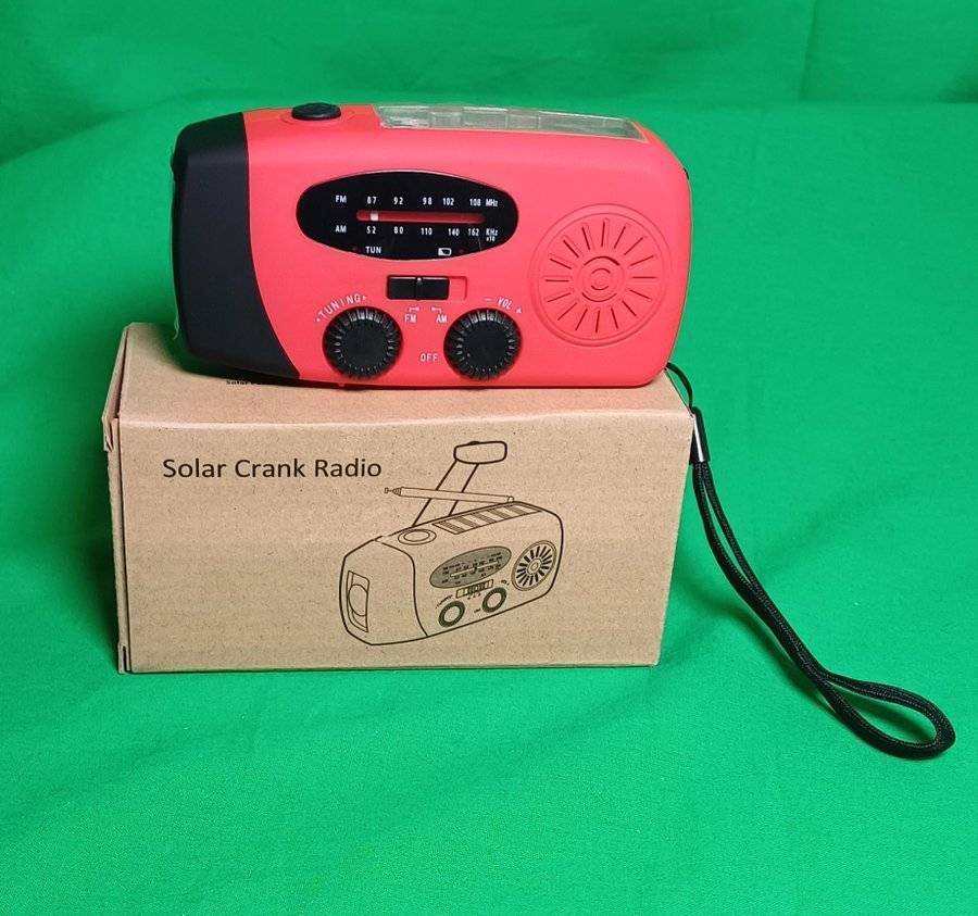 NY! Nödradio med solceller och handvev, ficklampa, powerbank jakt camping fiske