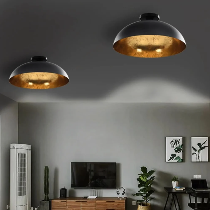 Sæt af 2 Loftlamper i Halvkugledesign.