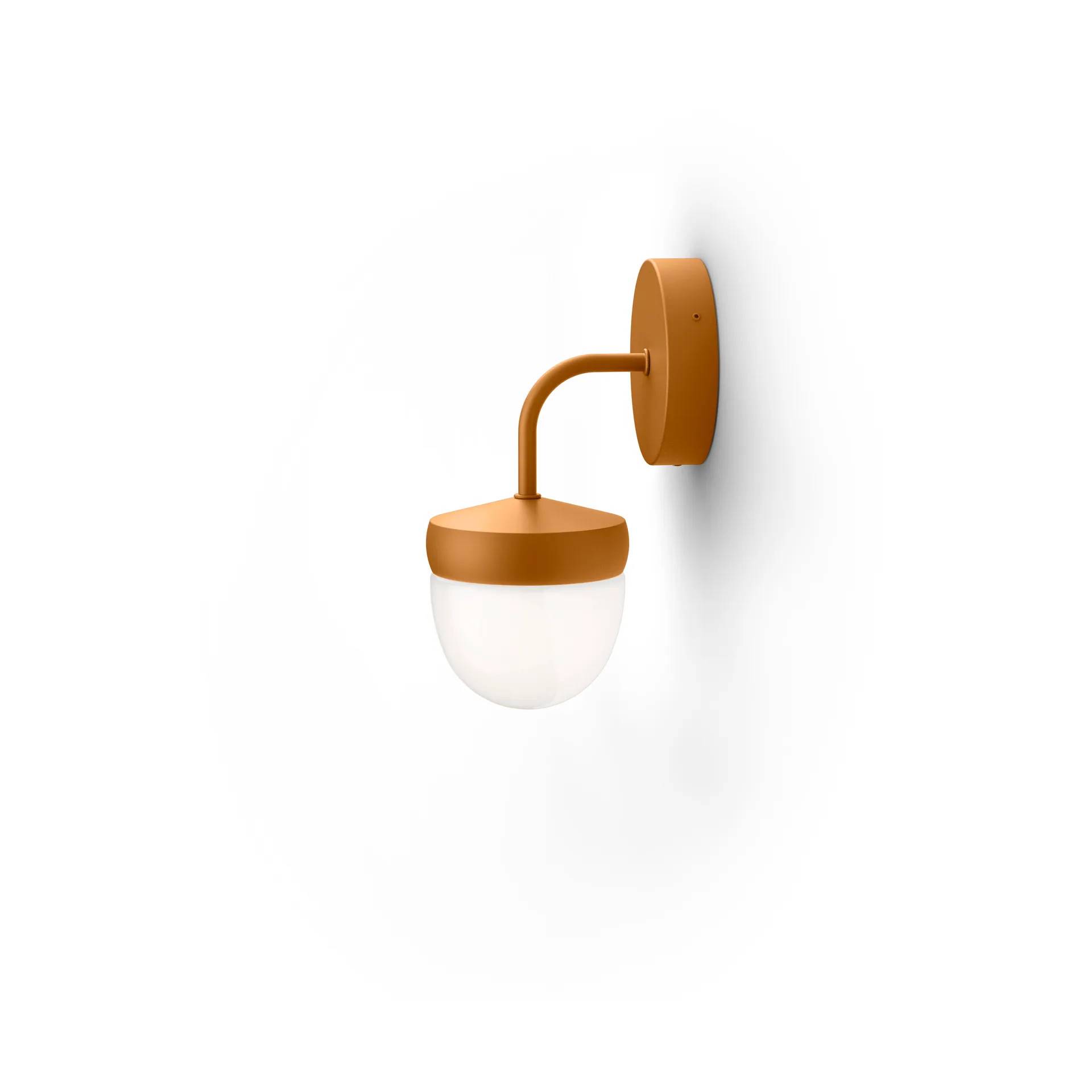 Noon Pan vägglampa frostad 10 cm Brun