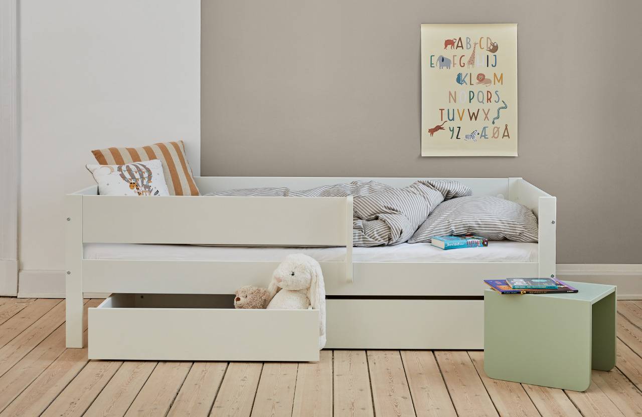 Manis-HHuxie Juniorseng med sengehest - 160cm-70x160