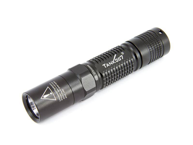 UVL03 UV-ficklampa proffs från Tank007 5W 365nm
