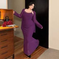 2-delat set: Lång klänning i mesh, kontrasterande spets, elastisk omlott och transparent överdrag i gasbinda - Violet (1XL,2XL,3XL)