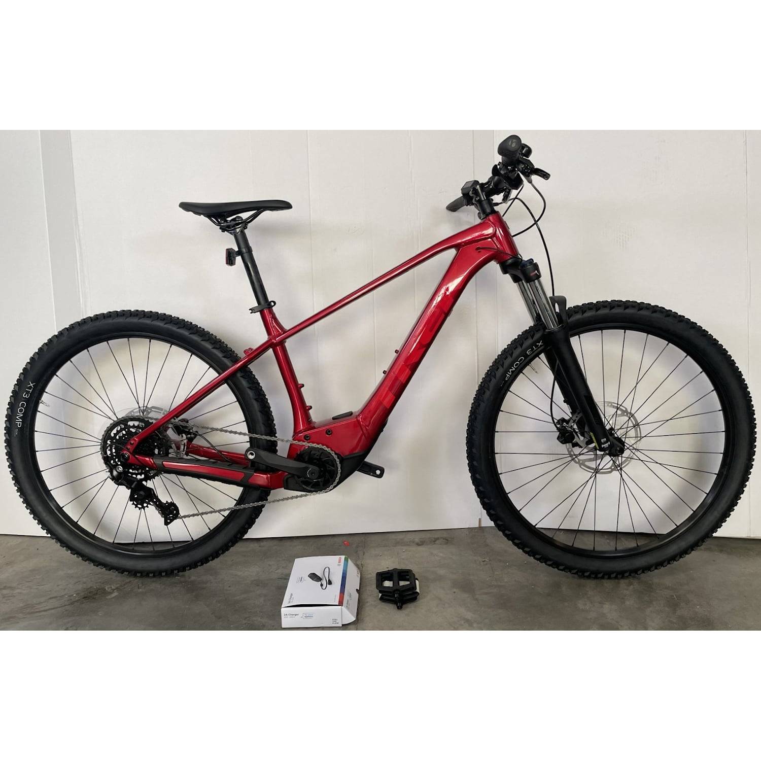 Trek Marlin+ 6 Crimson L  Röd Recycle - Elcykel-Recycle - Mountainbike Elcykel-RecycleRecycle   Elcykel Recycle   Mountainbike Elcykel Recycle