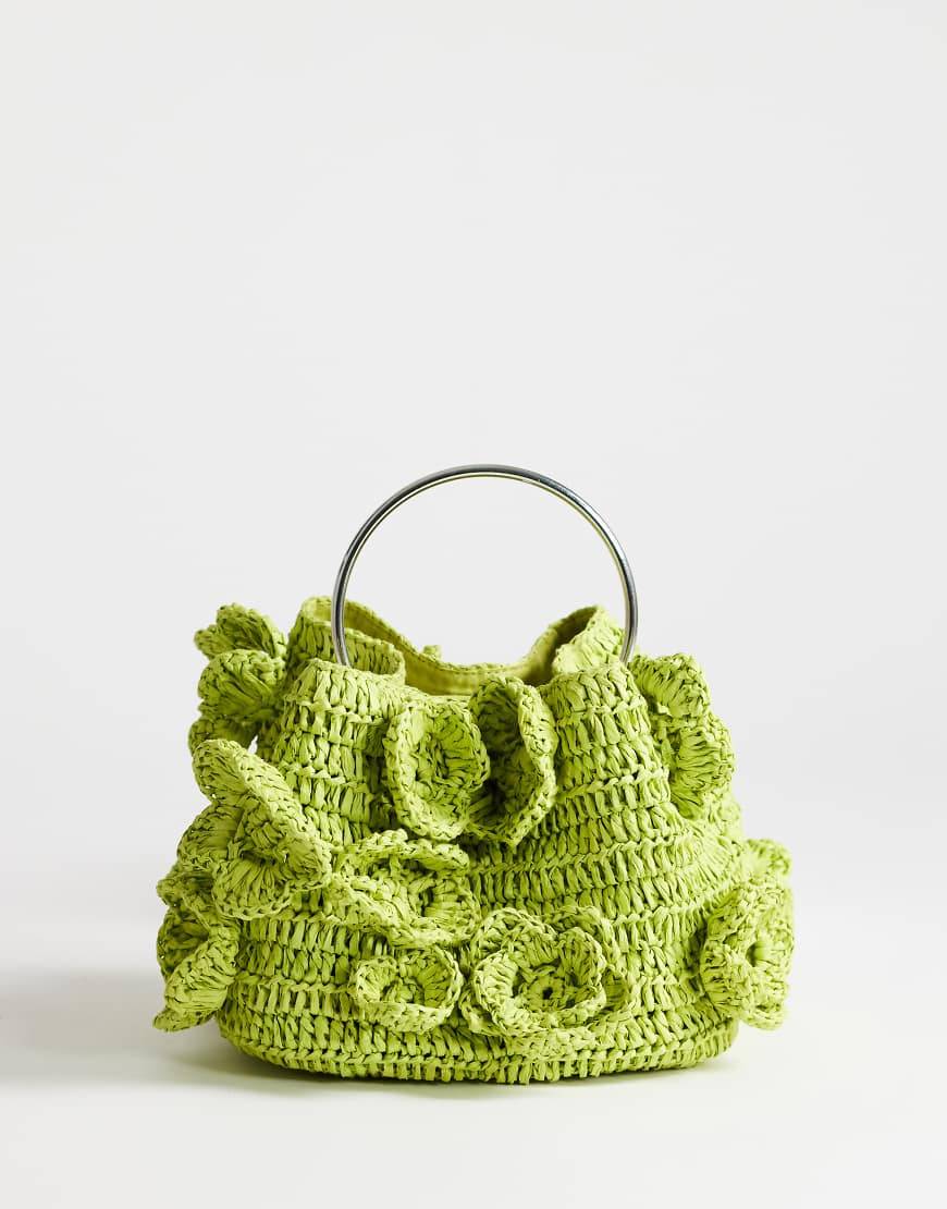 Topshop - Millie - Limegrøn lille håndtaske med blomsterdetaljer og metalhank i strå - One Size