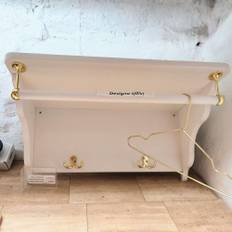 Retro Hatthylla B60xD35xH30 cm Vitlack-Med stång