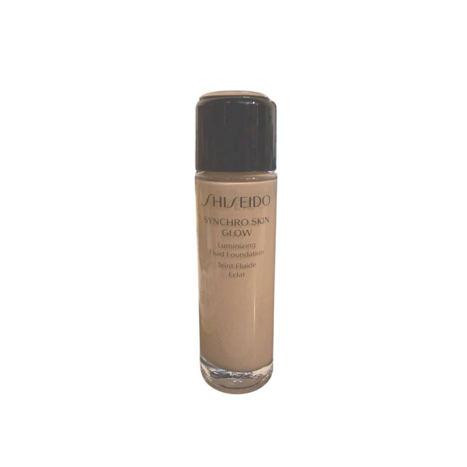 Shiseido Synchro Skin Glow Luminizing flytande foundation SPF 20 Neutral 4 10 ml Tester