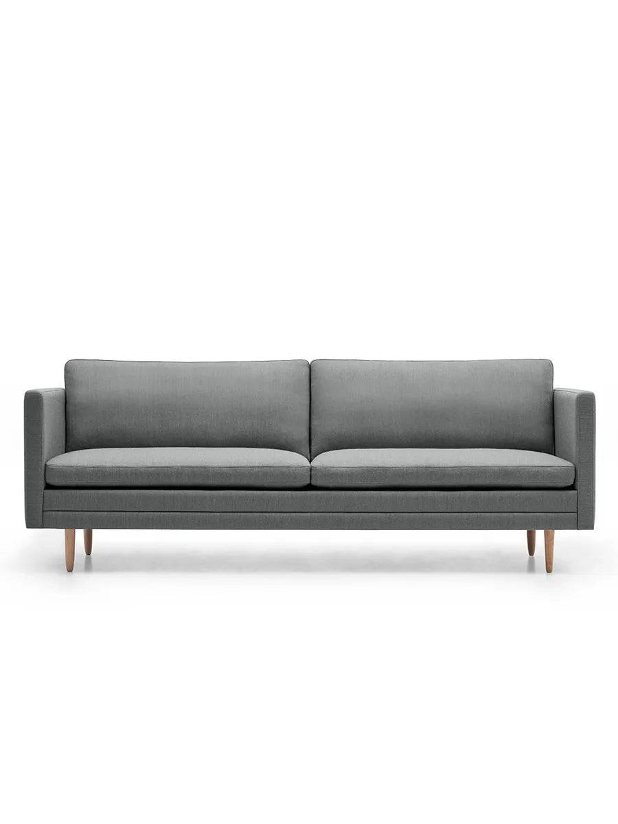MH2614/MH2615 sofa, mood fra Mogens Hansen Coneslim eg / 2½-pers. sofa / Mood 1102 - Jacobsen Plus