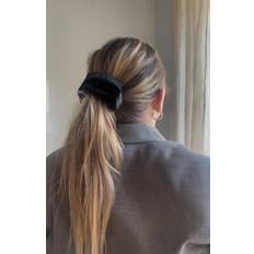 Silke Scrunchie 02