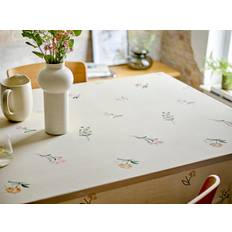 Södahl Dug Dia 180 cm Charm Beige Beige Str Ø:180cm - Duge hos Magasin