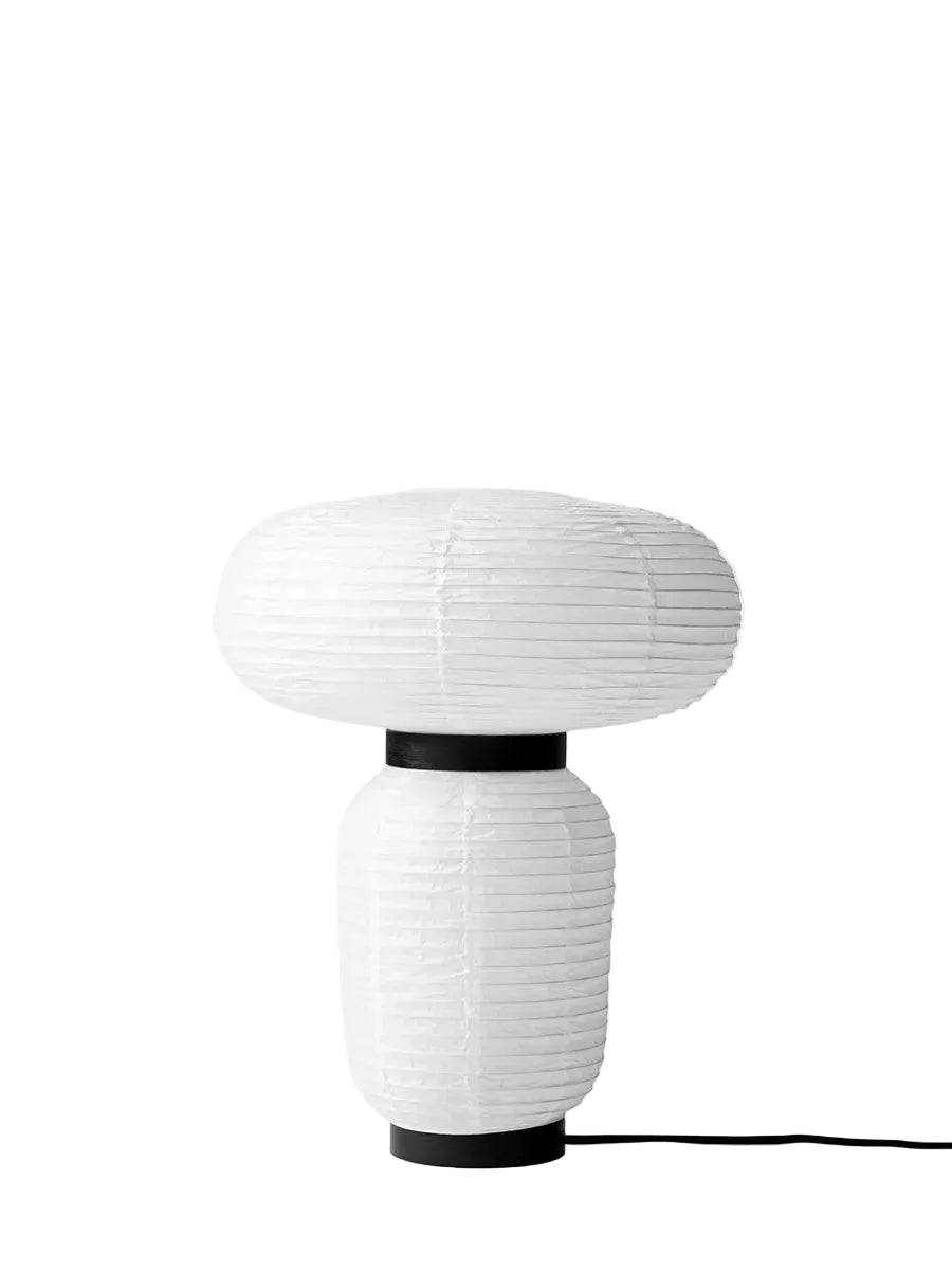 Formakami bordlampe fra &Tradition - Jacobsen Plus
