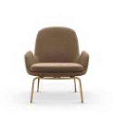 Normann Copenhagen Era Lounge Chair Low Oak SH: 40 cm - City Velvet Vol 2 / 077