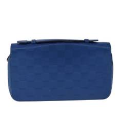 Louis Vuitton Vintage, Pre-owned, unisex, Blå, ONE SIZE, Tyl, Pre-owned Laeder clutches
