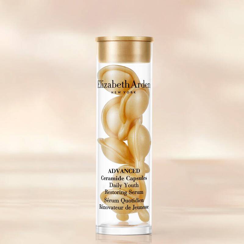 Elizabeth Arden Ceramide Kapslar Dagligt Ungdomsåterställande Serum white