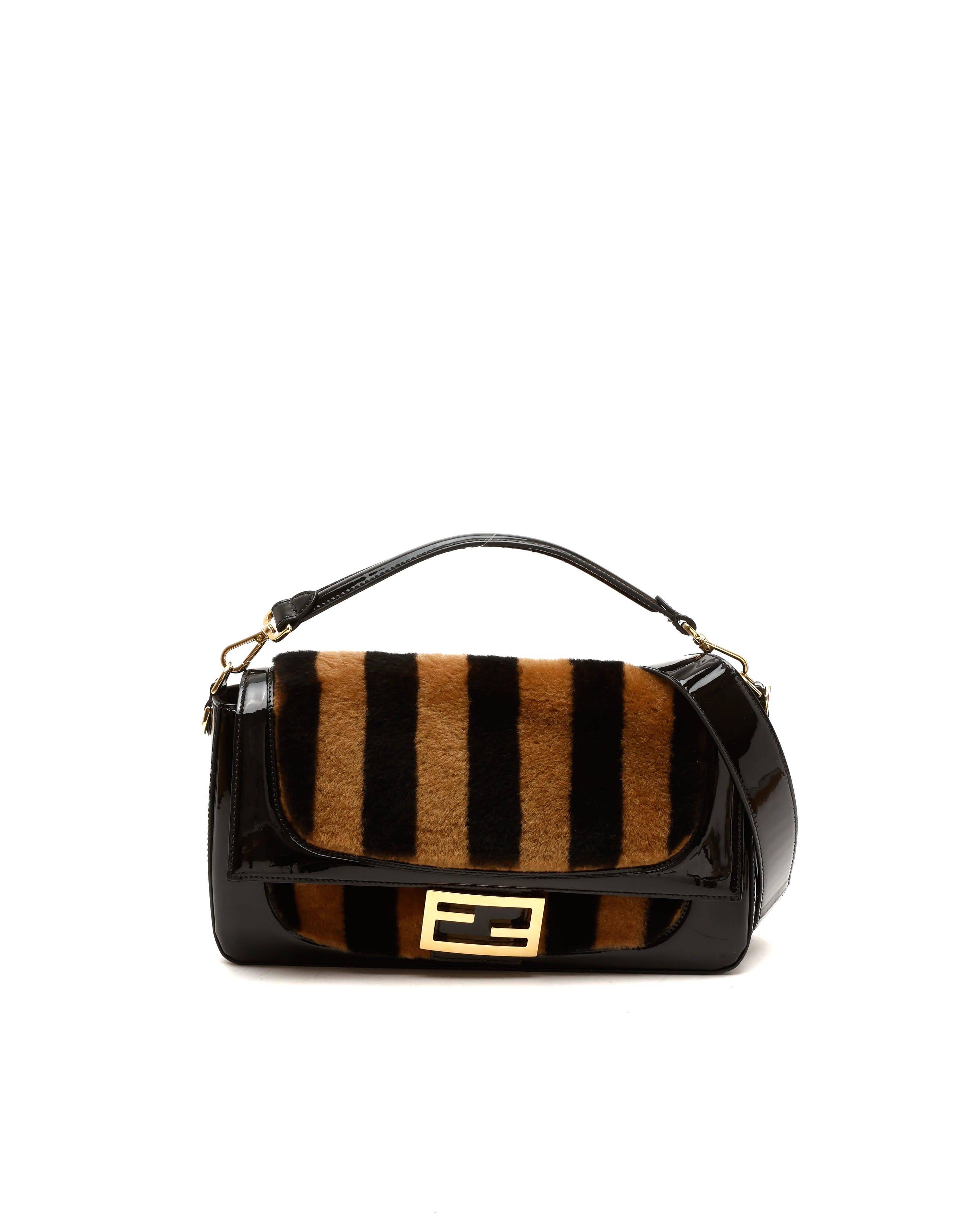 Fendi Shearling Baguette Bag - Multicolour - One Size