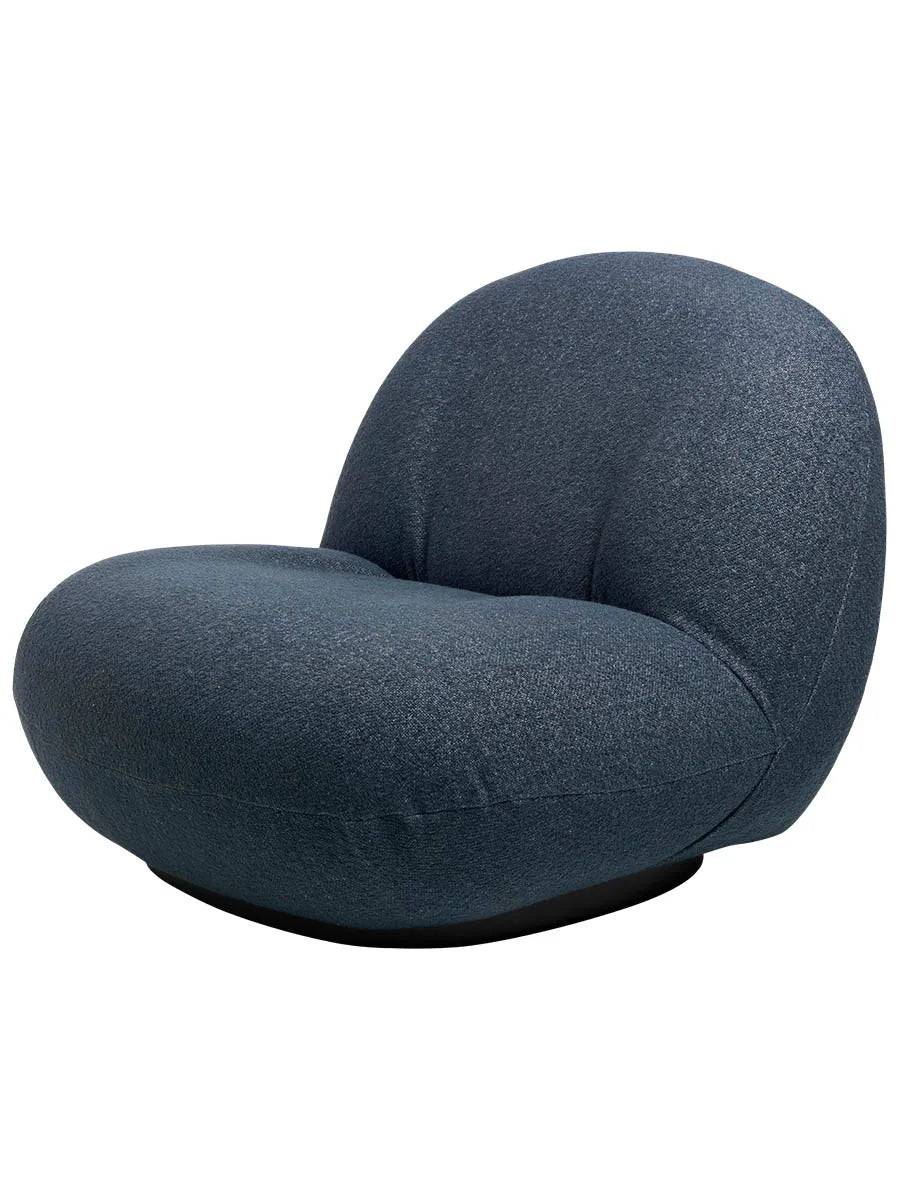 Pacha Lounge Chair fra GUBI Prisgruppe 5 / Soft Black Semi Matt - Jacobsen Plus