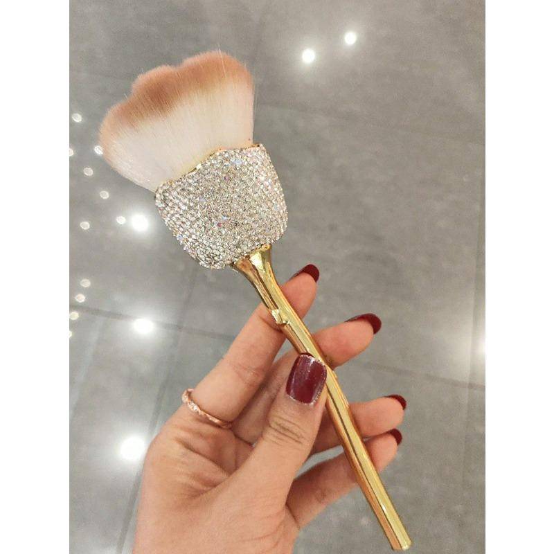 1pc Luxury Rose-Shaped Makeup Brush With Rhinestone Decor, Large Blush Brush, Nail Art Brush & Dust Cleaning Brush,Contour Brush Powder Brush 1pc