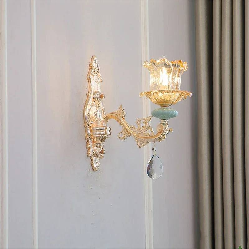CrystalLuxe - Lyxig Kristall Vinglamp för Modernt Interiör - 1 Lampa / 110V