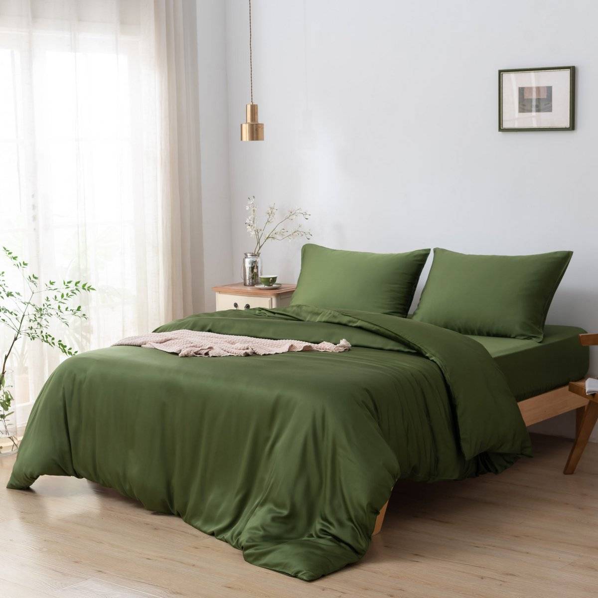 Premium Dark Green Bamboo Duvet Cover - 400TC Tanboocel - 100% Deep Moss Bamboo - 140x200cm / Deep moss / Bamboo button closure