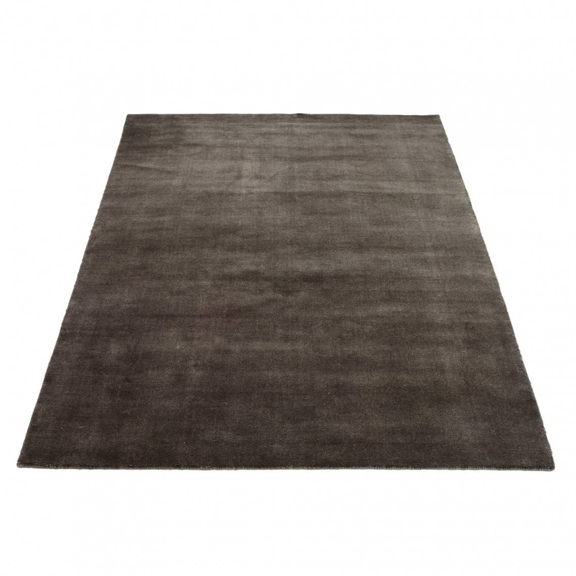 Tæppe Earth, Farve Charcoal, Størrelse 140 x 200 cm.