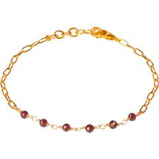 BeChristensen Daisy Red Garnet Bracelet Gold One Size - Perlearmbånd hos Magasin