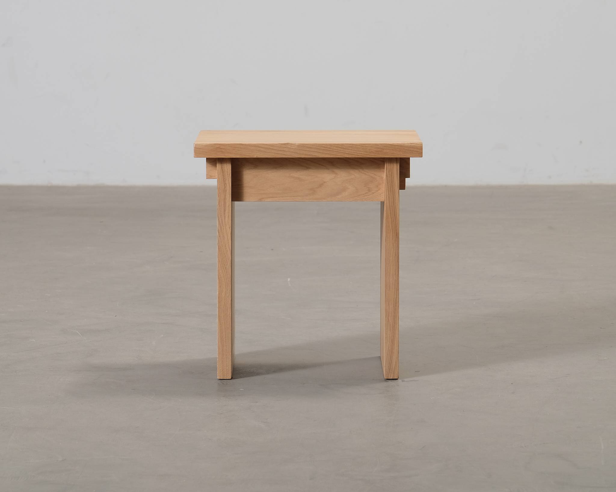 Kristina Dam Studio Artisan pall ek