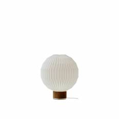 Le Klint 375 Bordslampa Medium Smoked Oak/Brass