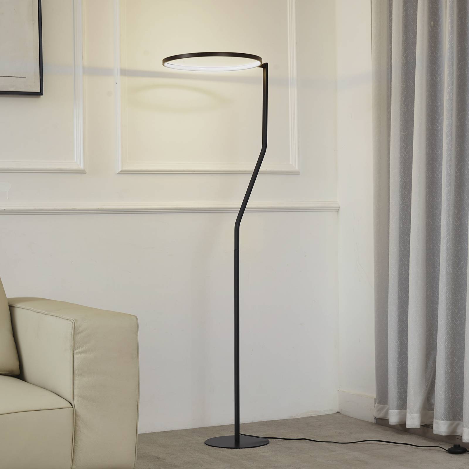 LED golvlampa Rayon Lindby, Svart, Vardagsrum / matsal, Metall, Modern, LED-golvlampa