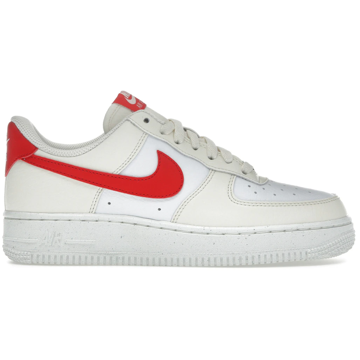 Nike Air Force 1 Low 07 Next Nature Pale Ivory University Red - 43