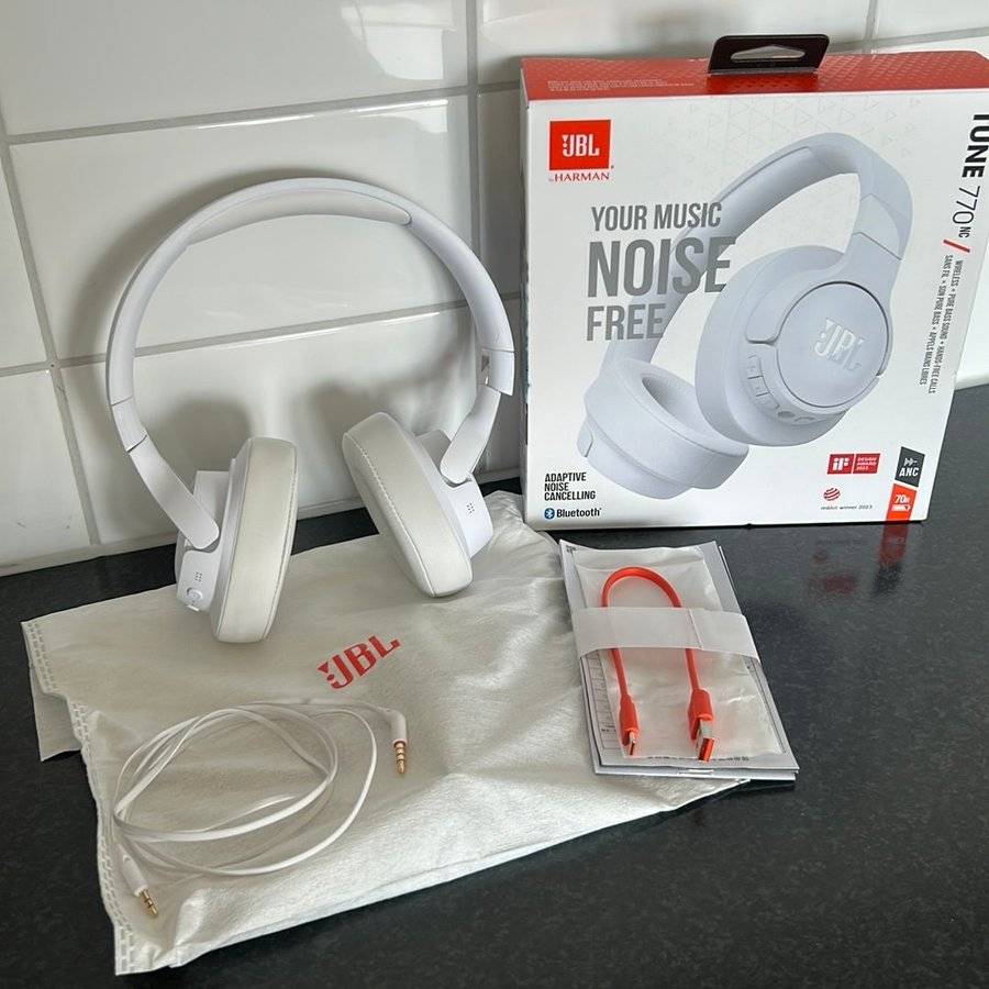 JBL Tune 770NC Hörlurar