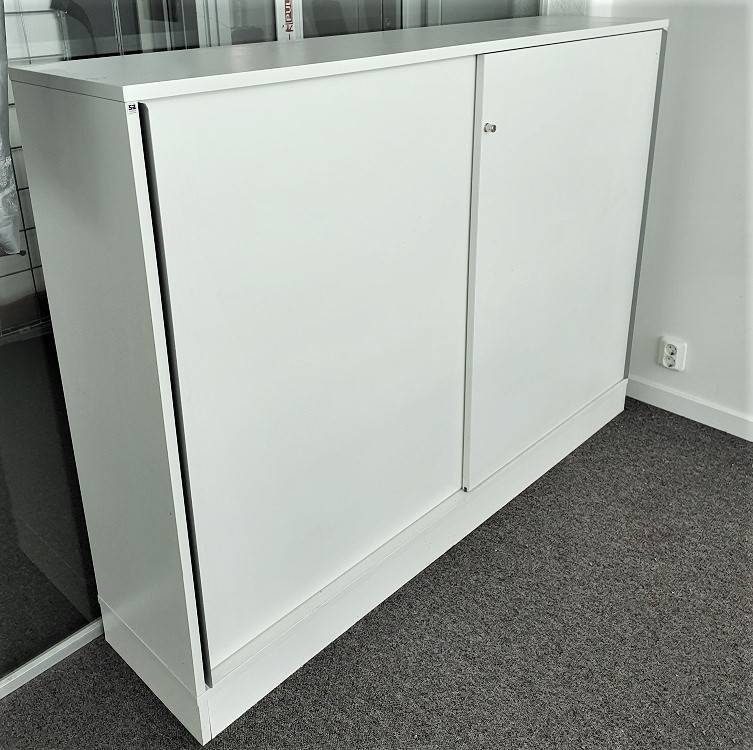 Förvaringsskåp med skjutdörrar - 180x85x45cm