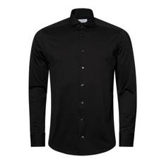 Skjorta i fyrvägsstretch slim fit svart