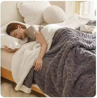 Warm Wool Coral Fleece Throw Blanket - p. 180x200cm(71x79inch)