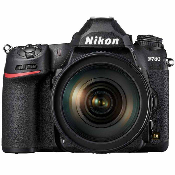 Nikon D780 + AF-S 24-120/4G ED VR -systemkamera