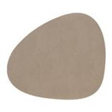 Curve table mat, 37 x 44 cm, mole grey Serene leather