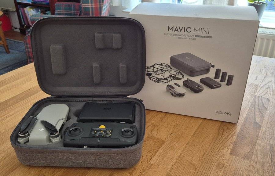 DJI Mavic Mini Fly More Combo